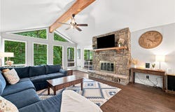 72 Elizabeth Drive, Bella Vista, AR 72715