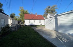 3170 Robina Avenue, Berkley, MI 48072