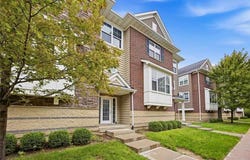 350 Clark Dr, Coralville, IA 52241