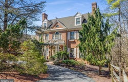 1821 MUSEUM Road, WYOMISSING, PA 19610