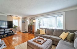 5215 Mayview Road, Lyndhurst, OH 44124