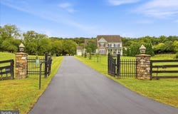 15547 MONTRESOR RD, LEESBURG, VA 20176
