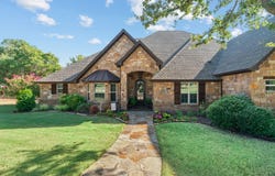 173 Oakwood Trail, Eastland, TX 76448