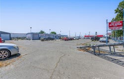 1450 W Main, Merced, CA 95340