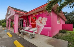 155 W Cowboy Way, Labelle, FL 33935