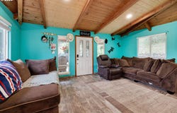17575 SE TEN EYCK Rd, Sandy, OR 97055