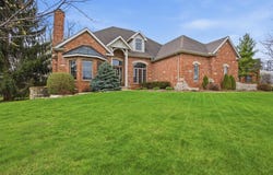 1501 Ridgefield Drive, Mahomet, IL 61853