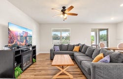 272 CITRUS ISLE Loop, DAVENPORT, FL 33837