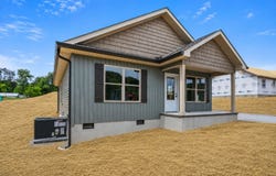 518 Blockhouse Valley Rd, Clinton, TN 37716