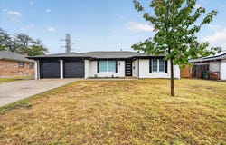 902 Ridgefield Drive, Plano, TX 75075