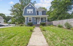 140 Pleasant St, Whitman, MA 02382