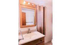 4526 Stilley Rd, Baldwin Boro, PA 15227