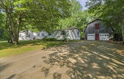 60 Pinnacle Road, Liberty, ME 04949