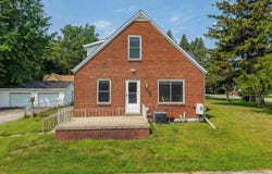 1152 Midland Road, Bay City, MI 48706