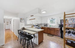 220 Forrest Dr, Lawrenceburg, KY 40342