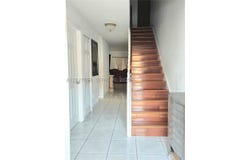 7255 NW 173rd Dr, Hialeah, FL 33015