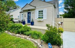 14031 Longtin Street, Southgate, MI 48195