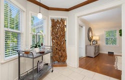 6821 Brookside Road, Kansas City, MO 64113