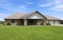 10590 E State Highway 86, Blue Eye, MO 65611