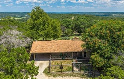 112 W Deerfield, Ingram, TX 78025