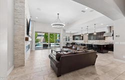 9282 W PATRICK Lane, Peoria, AZ 85383