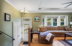 28 Peacock Lane, Commack, NY 11725