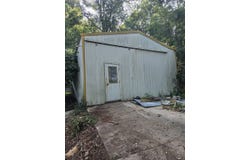 812 N West St., Olney, IL 62450