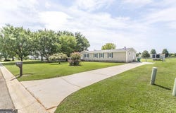309 Centennial Drive, Byron, GA 31008