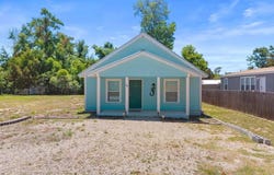 111 SW 285th Ave, Steinhatchee, FL 32359