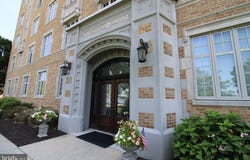 1525 N FRONT Street, HARRISBURG, PA 17102