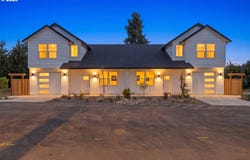 1251 brown, Woodburn, OR 97071