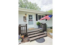 715 Maple Street, Murray, IA 50174