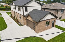 7957 W 73 Place, Bridgeview, IL 60455