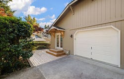 4482 PADDOCK Dr, Eugene, OR 97405
