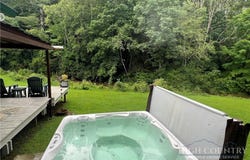 144 S Flatwoods Road, Creston, NC 28615