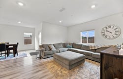 5237 Monaco Parkway, Redding, CA 96002