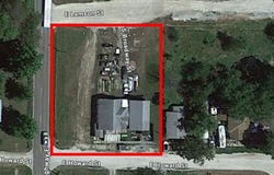 103 E Howard Street, Bellflower, MO 63333