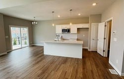 4292 Campus Lane, Willoughby, OH 44094