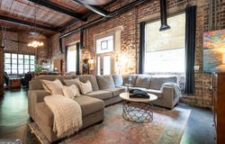 585 White Circle, Athens, GA 30605