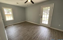 223 3rd Avenue, Arab, AL 35016
