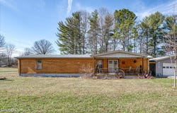 810 Mitchell Lane, Jamestown, TN 38556
