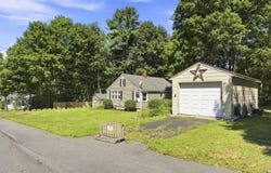 10 Gedney Street, Augusta, ME 04330
