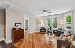 1025 N Summit St, IowaCity, IA 52245