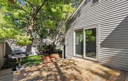 1013 Essex Circle, Kalamazoo, MI 49008