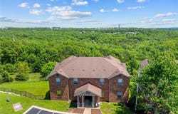 2901 Vineyards Parkway, Branson, MO 65616