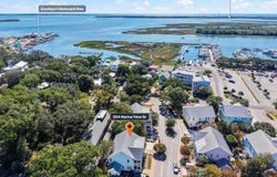 304 Marina View Drive, Southport, NC 28461