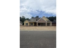 226 Cason Hill Boulevard, Bryant, AR 72002