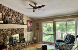 109 Rockledge Lane, Lake Arrowhead, CA 92352