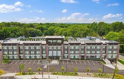 218 Middle Neck Road, Great Neck, NY 11021