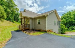 188 Happy Hollow Rd, Madisonville, TN 37354